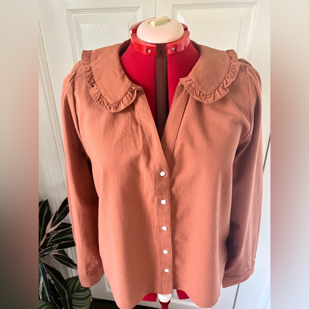 Button down shirt - Picture 4 of 9
